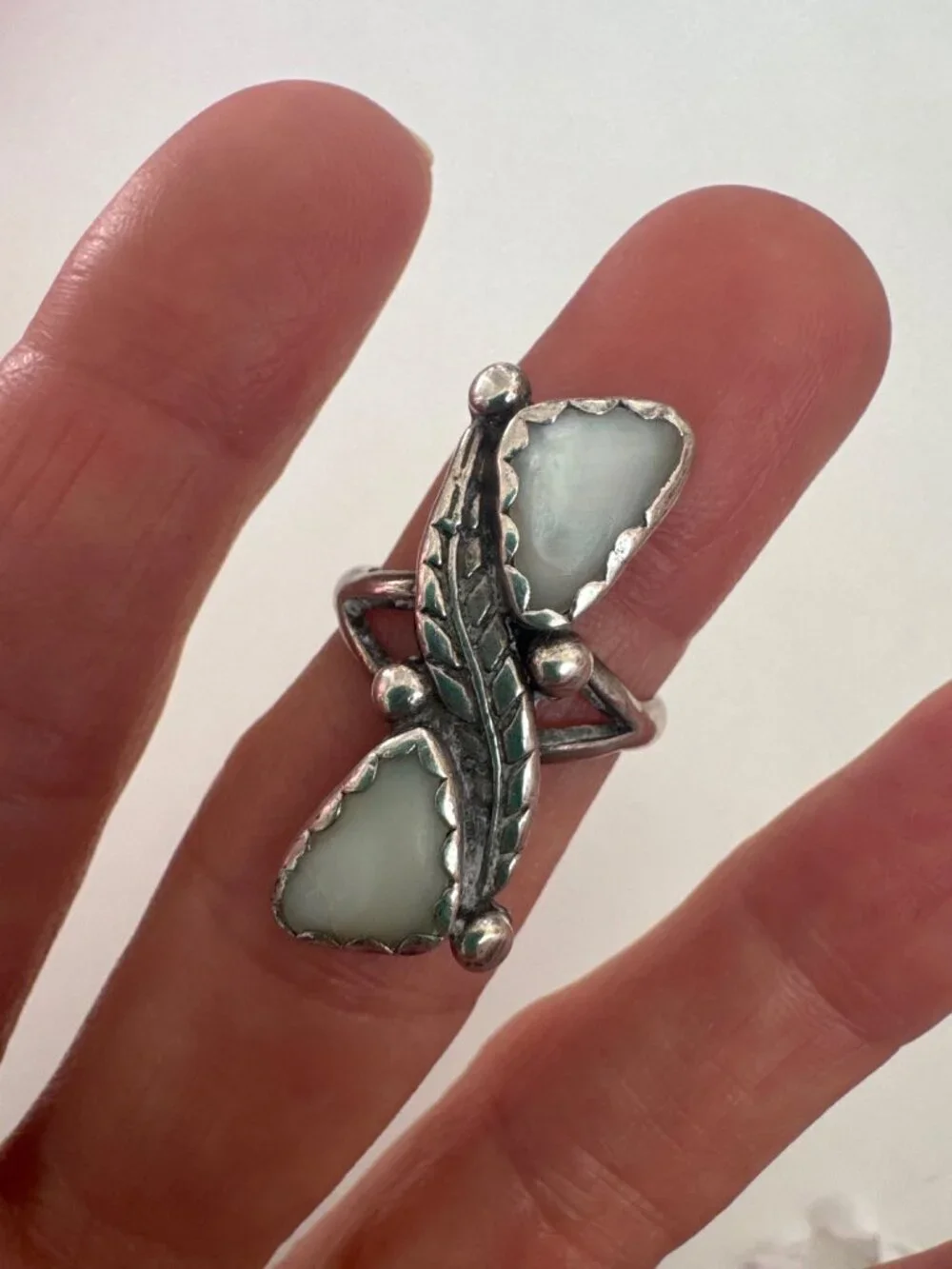 Native American Mother of Pearl Ring Approx Sz 6 2 Stone Sterling Silver Stamped